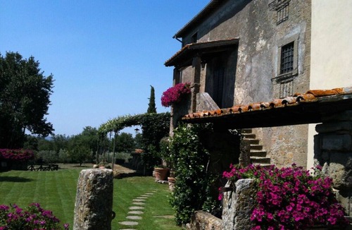 Soriano nel Cimino Apartment | Villa Arzilla - TULIP ROOM