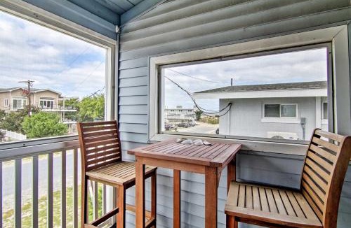 Dewey Beach House | Walk to Dewey Beach: Bright Condo w/Balcony!