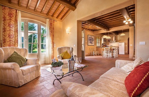 Colle di Compito Villa | Wonderful private villa for 4 guests with WIFI, private pool, A/C, TV and veranda, close to Lucca