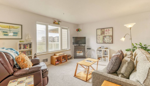 221 - Don't Worry, Be Happy ~ Spacious Ocean View Condo