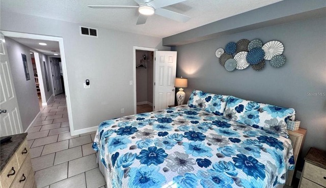 2BR/2BA condo Sienna Park