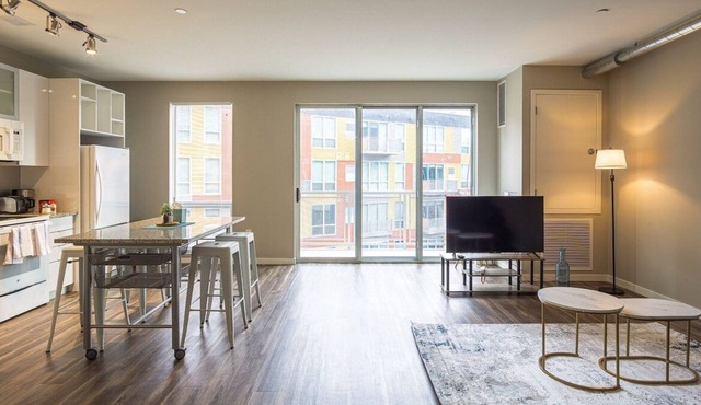 459P · Luxury Style Dtown | 2 Min to Stadium