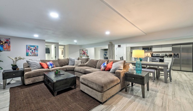 777Rentals - 7BR/4.5BA - Southwest Ranch