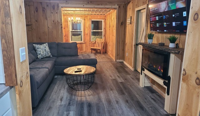 A Stone's Throw Lodge, Adventure, Just a Stone's Throw Away