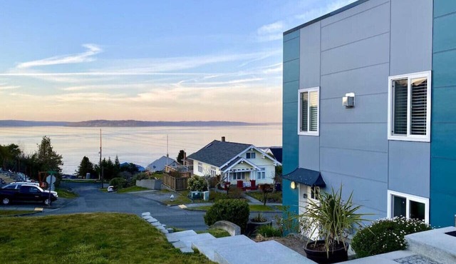 Amazing View of Commencement Bay in Old Town Tacoma
