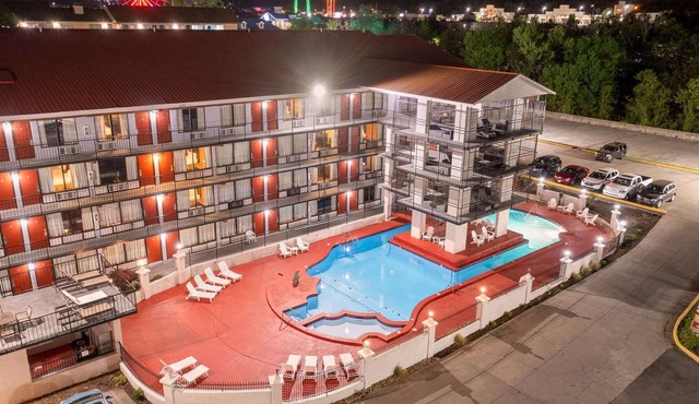 Americana Inn, a Travelodge by Wyndham