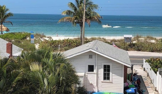 AMI Sunset Beach Gulf View Retreat w/Pool + Decks + WiFi + Dog-friendly