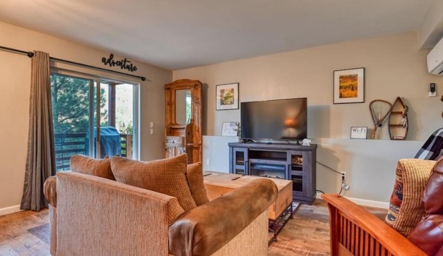Beaver Lodge MTN Town Escape GMF