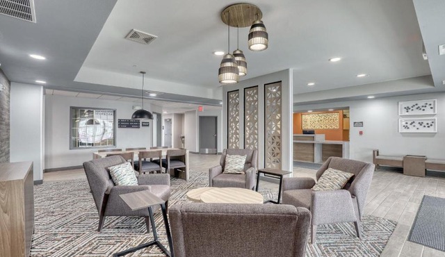 Candlewood Suites Milwaukee Airport - Oak Creek by IHG