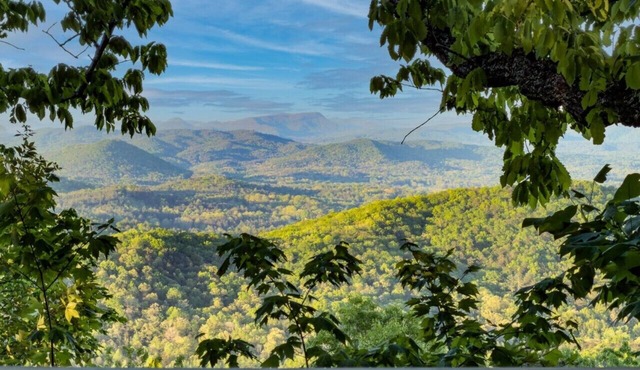 Cloud 9 `Spectacular Mountain View` Hot Tub|PETS OK