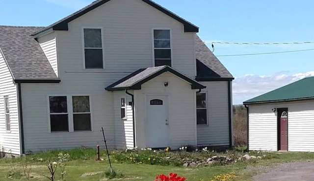 Cottage Retreat in the Heart of the Finger Lakes