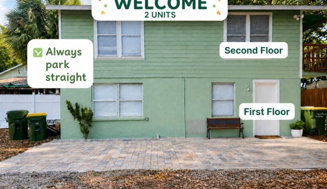 Downtown Sarasota Rental, 2 Units,4 Bedrooms,3 Baths, Sleeps 10, Lido Beach 6min