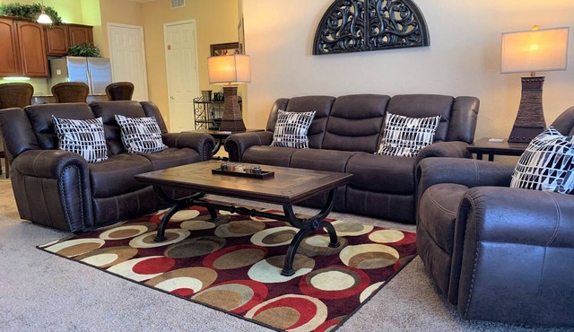 Elegant penthouse with ample space – the perfect place to connect and relax!
