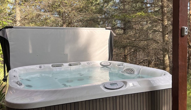 Empire Therapy-AC/GameRoom/Fireplace/HotTub