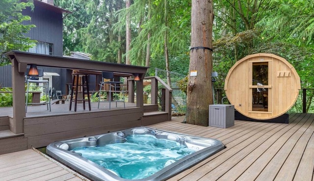 Garden Suite · 2BR Stay w/Hot Tub, Sauna & BBQ