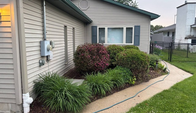 Houghton lake 2 bedroom 2 bath ranch in Prudenville - perfect relaxing getaways…