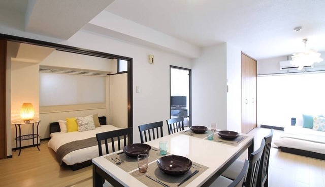Huge 2 bedroom Apt 4mins walk PeacePark 6ppl (601)
