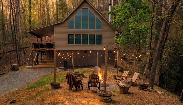 Little Hare Hideaway*Hot Tub*Pets OK*FP