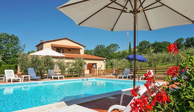 Lovely apartment in Montecatini Val di Cecina