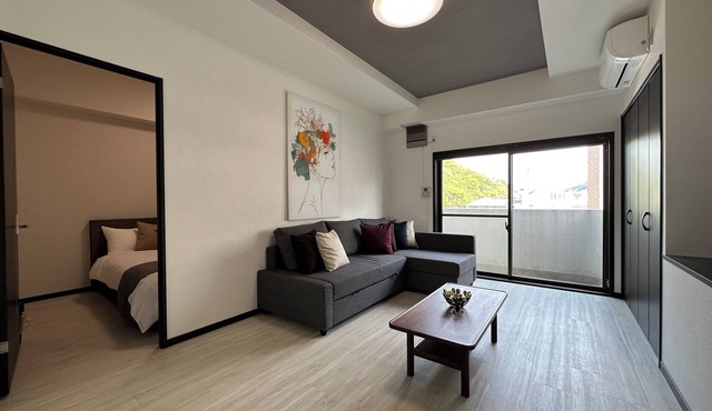 Luxes Hijiyama 601