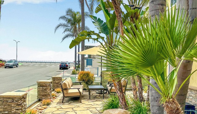 Luxury Oceanview Stay – Steps from the Beach #4