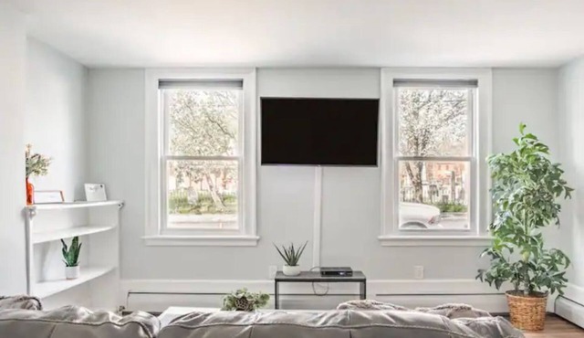 Modern and Bright with office+ walk to nearby Waterfront, 1st FL.