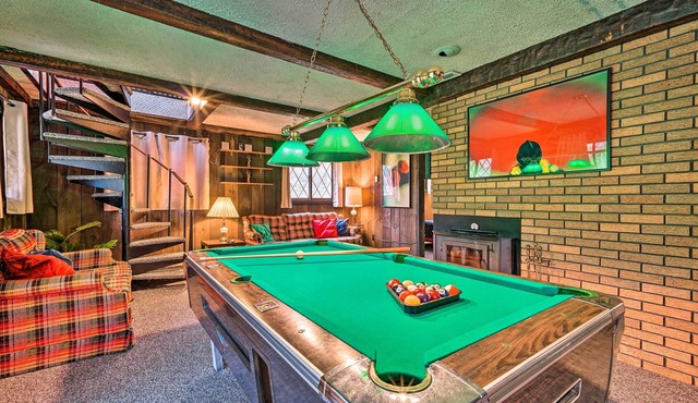 North Creek Chalet w/Fire Pit Near Gore Mountain!