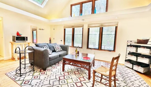 Private cottage - 5 min from the center of town