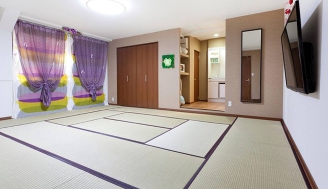 Room without meals plan 1 room for 8 people/Shinjuku ward Tokyo