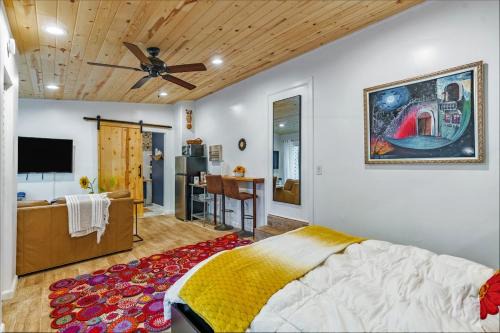 The Sapphire Suite