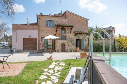 Tuscan Retreat Private Spa Villa
