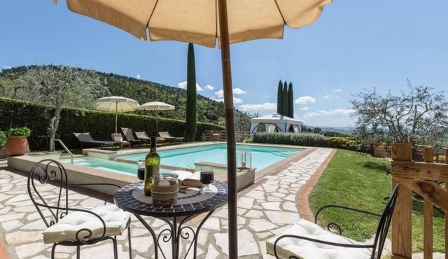Villa Sassolina by Interhome