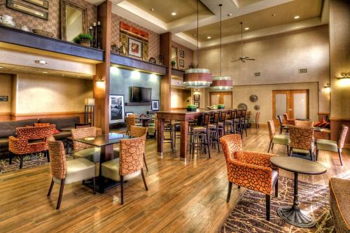 Hampton Inn Suites 