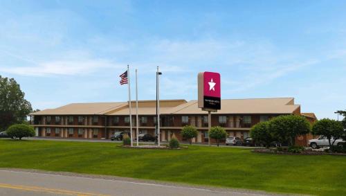Magnuson Hotel 