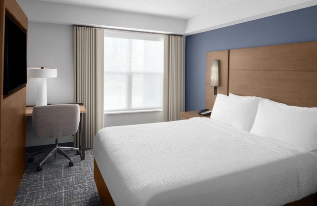 Residence Inn Holland 