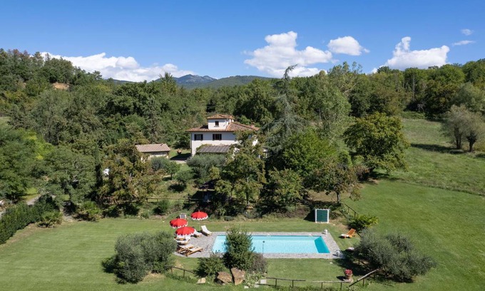 Cicogna Villa | 300 m² Villa ∙ 5 bedrooms ∙ 10 guests