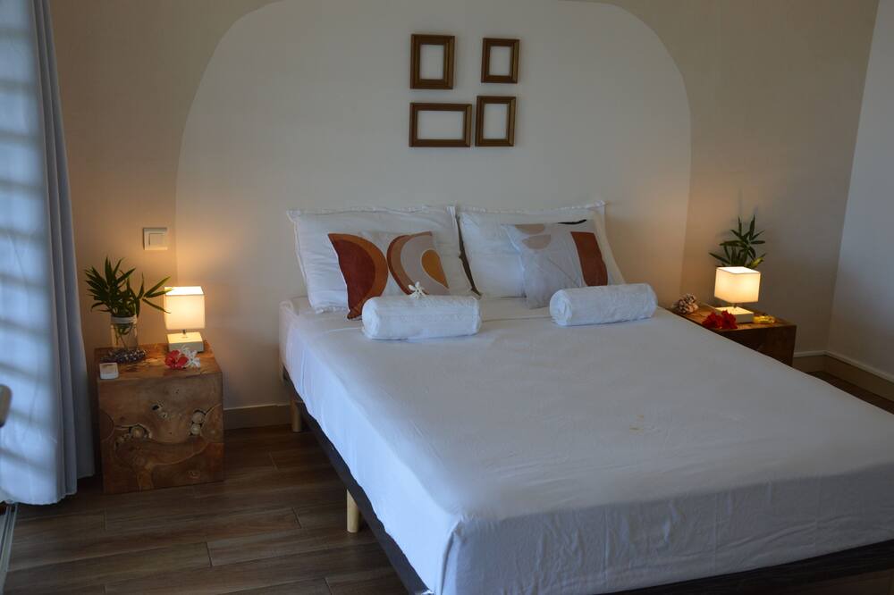 Photo of Bedroom in Pa'ofa'i