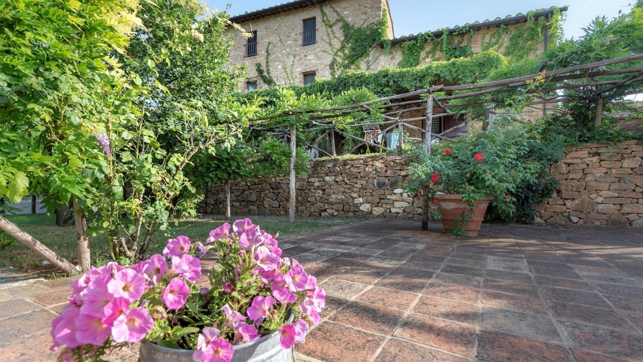 Photo of Others in Simignano
