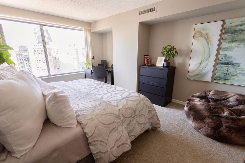 Photo of Bedroom in Downtown Detroit