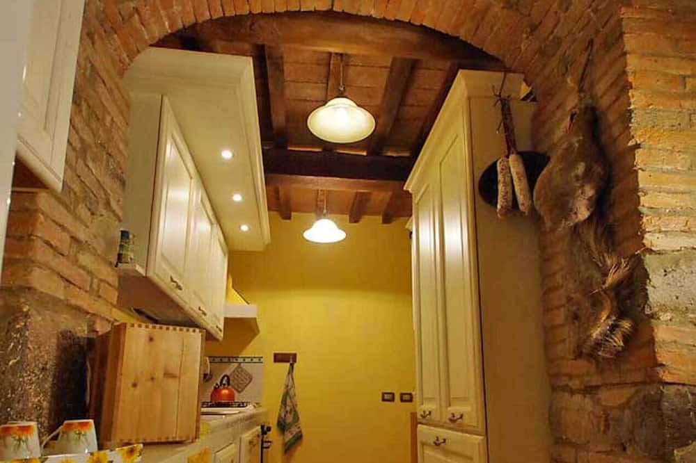 Photo of Kitchen in Radicofani