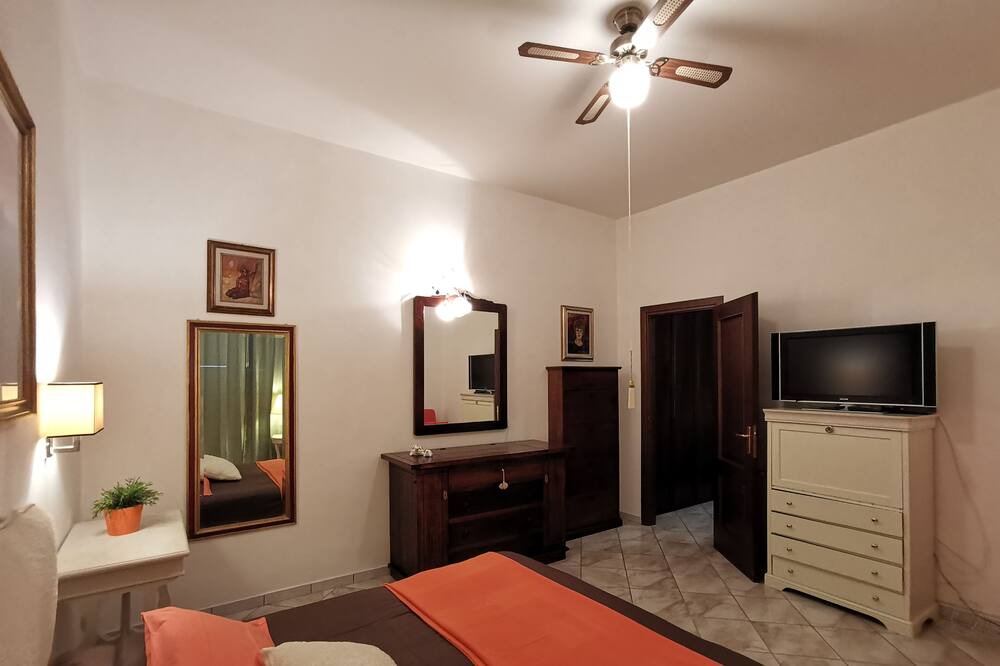 Photo of Bedroom in Tuscania