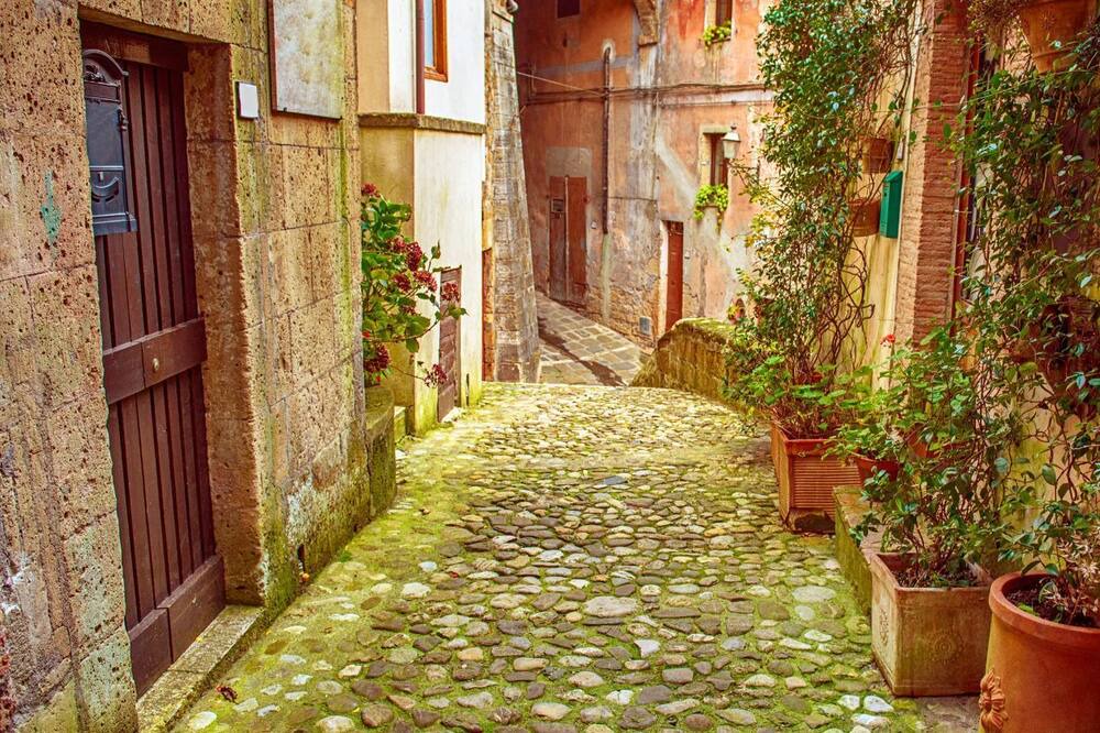Photo of Outdoor in Sorano