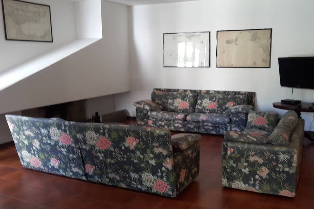 Photo of Livingroom in Roccamare