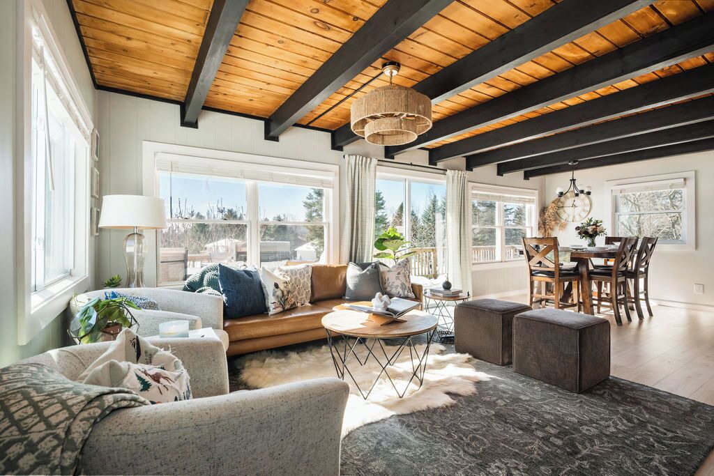 Photo of Livingroom in Boyne Falls
