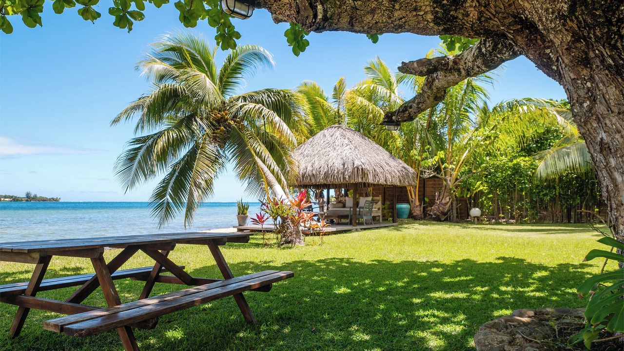 Photo of Outdoor in Cook's Bay