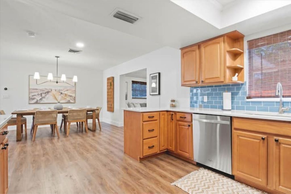 Photo of Kitchen in Arlington Park