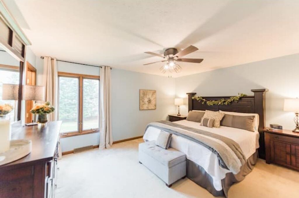 Photo of Bedroom in Forest