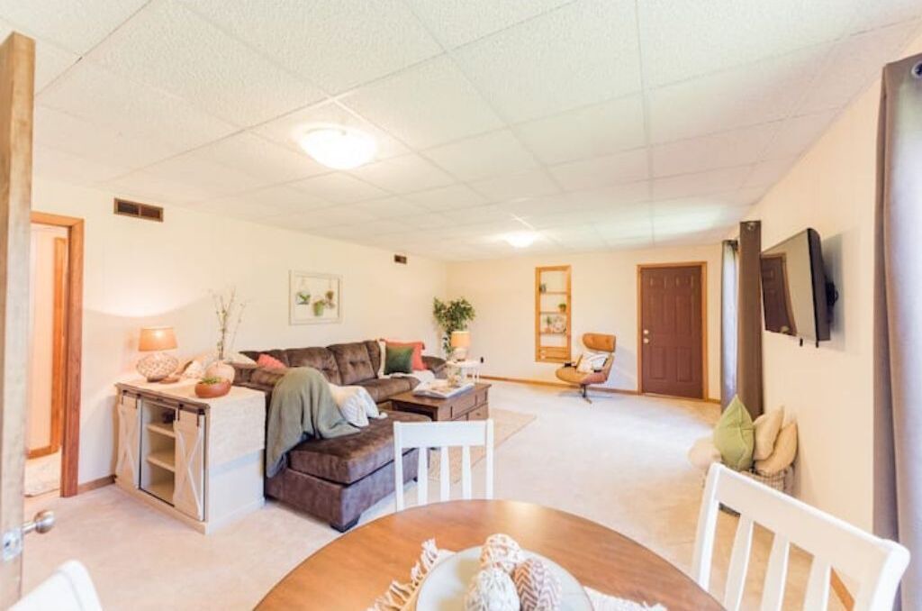 Photo of Livingroom in Forest