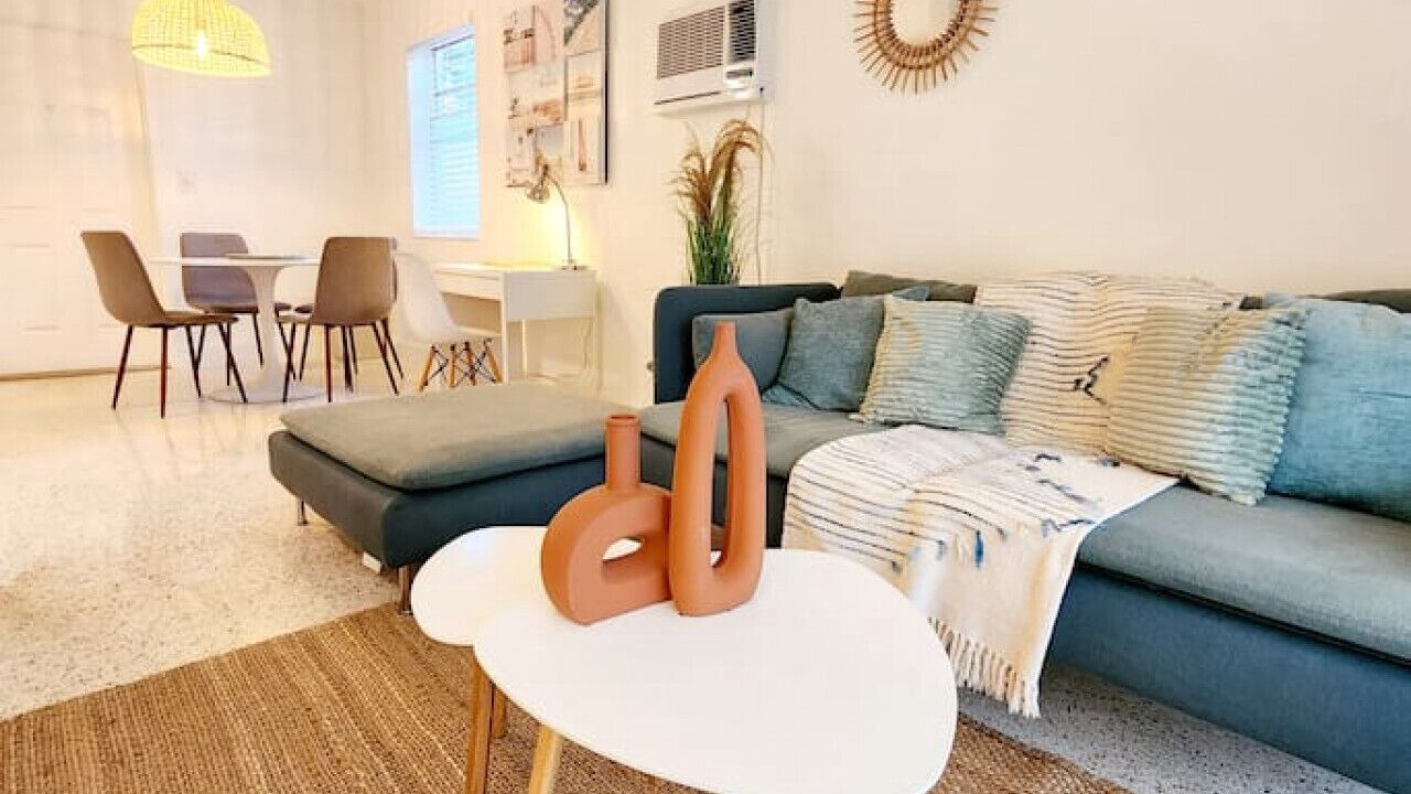 Photo of Livingroom in East Little Havana