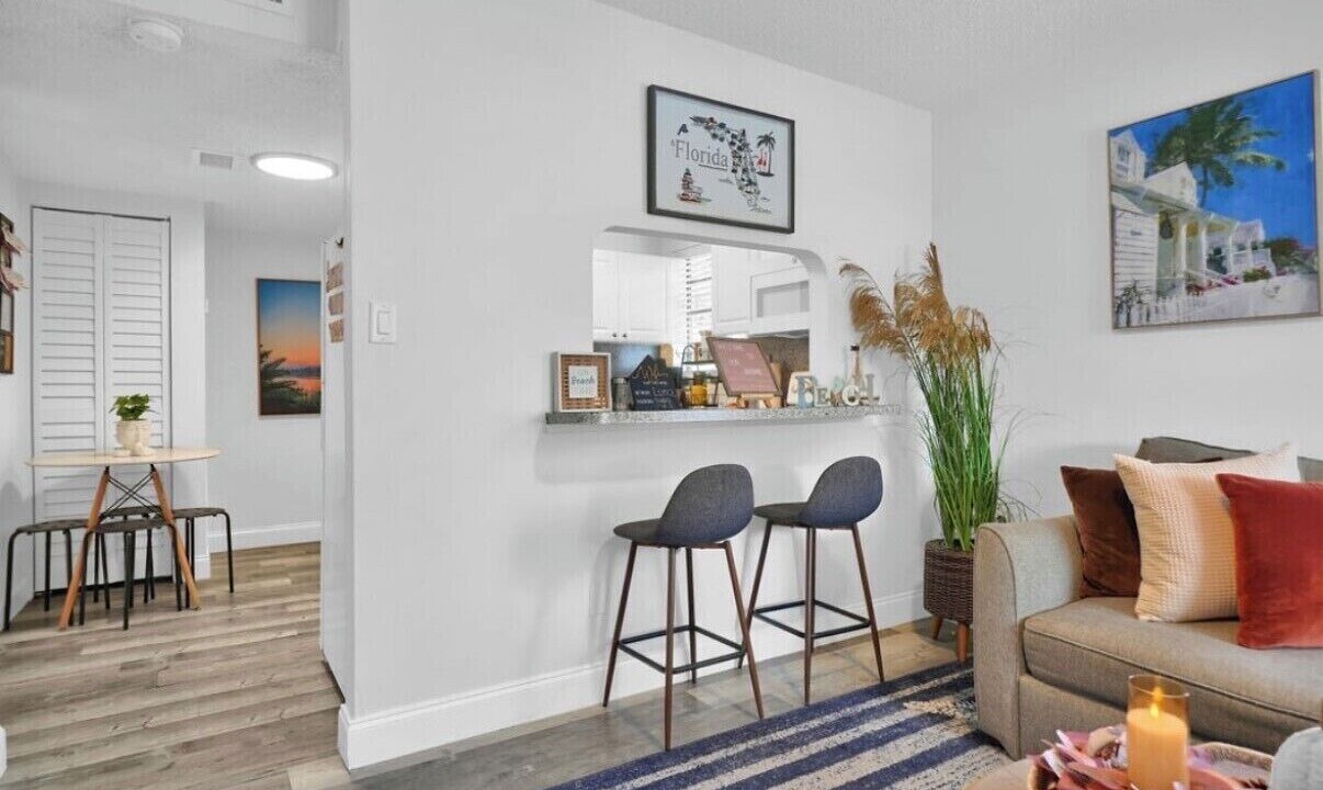 Photo of Livingroom in Little Havana